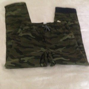 NWT Boys Camouflage Fleece Lined Pants
